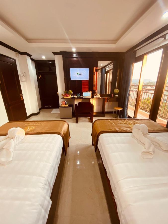 Consiana Hotel Vang Vieng Bagian luar foto