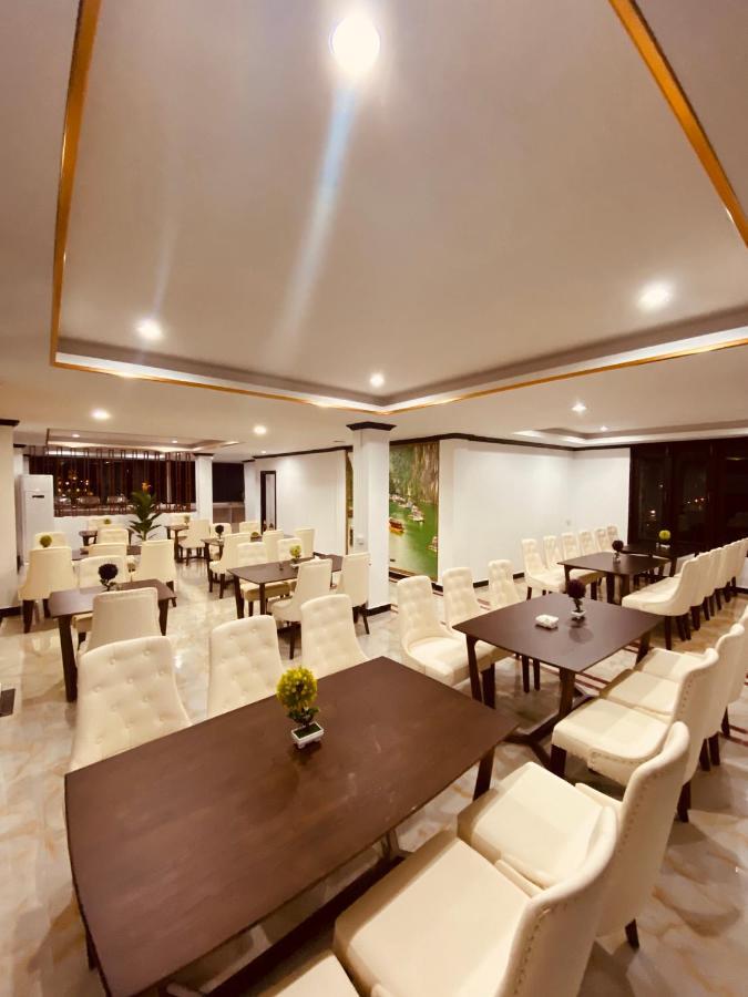 Consiana Hotel Vang Vieng Bagian luar foto